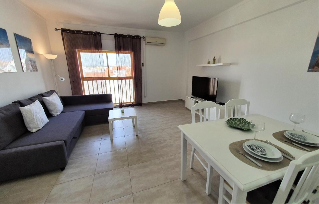 T1 Dunas 7 - Aconchegante, Wifi, 150Mt Praia Quarteira Buitenkant foto